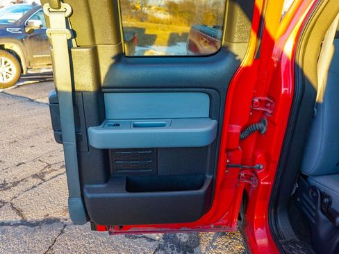 Used 2011 Ford F150 XLT image 22