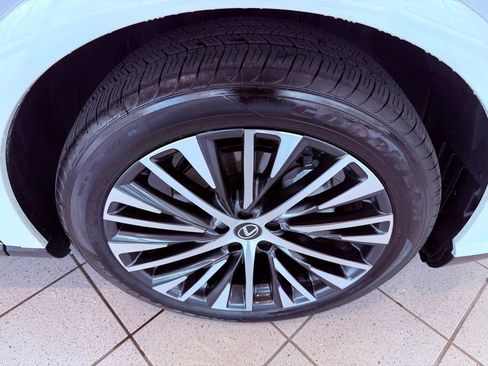 Certified 2025 Lexus RX 350 Premium Plus w/ Convenience Package image 18