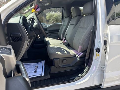 Used 2016 Ford F150 XLT image 18