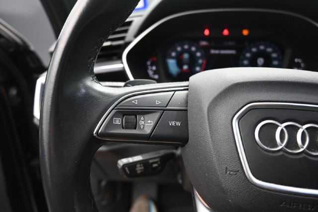 Used 2024 Audi Q3 2.0T Premium AWD/4WD image 22