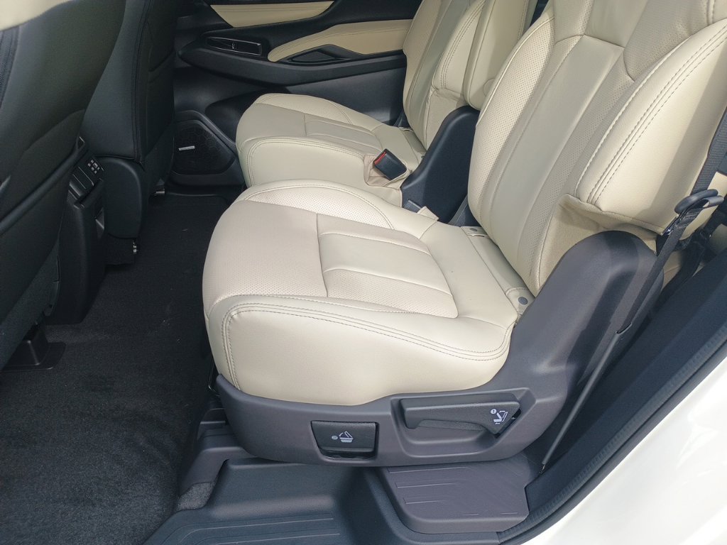 New 2027 Subaru Ascent Limited AWD/4WD image 16
