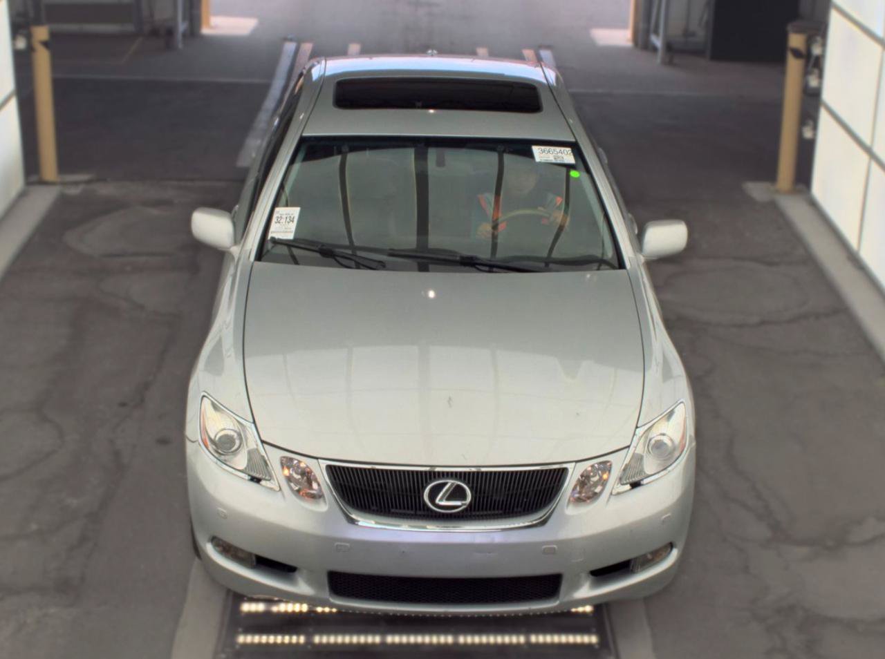 Used 2007 Lexus GS 450h w/ Preferred Accessory Pkg RWD image 2