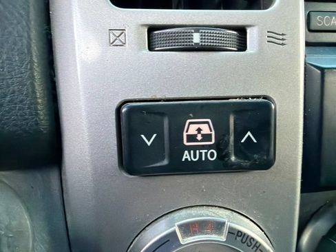 Used 2008 Toyota 4Runner SR5 AWD/4WD image 27