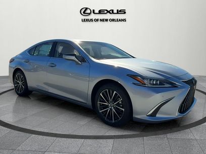New 2025 Lexus ES 350 w/ Premium Package
