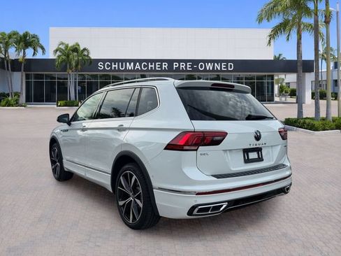 Certified 2024 Volkswagen Tiguan SEL R-Line AWD/4WD image 5