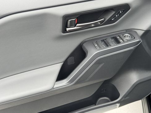 New 2026 Toyota RAV4 XSE AWD/4WD image 18