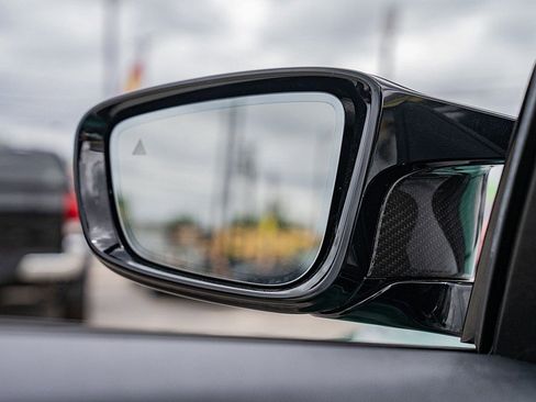 Used 2021 BMW M4 Competition w/ M Carbon Exterior Package image 28