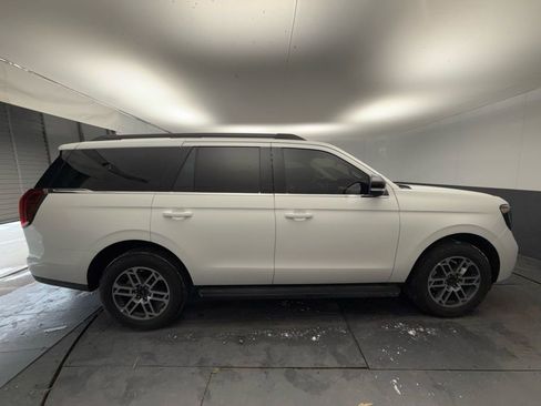 New 2026 Ford Expedition Active AWD/4WD image 12
