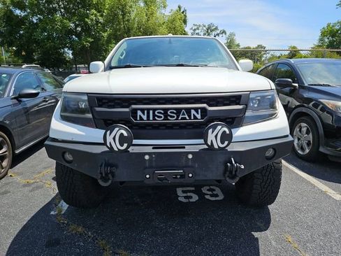 Used 2016 Nissan Frontier PRO-4X AWD/4WD image 3