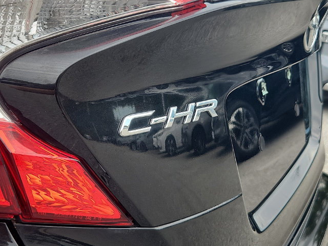 Used 2019 Toyota C-HR LE FWD image 30