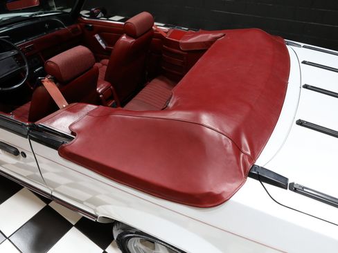 Used 1991 Ford Mustang LX RWD image 37
