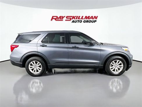 Used 2021 Ford Explorer Base image 8