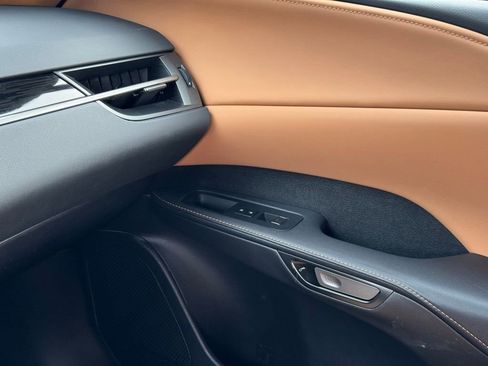 Certified 2025 Lexus RX 350 FWD w/ Technology Package image 39