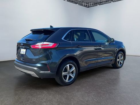 Certified 2023 Ford Edge SEL w/ Convenience Package AWD/4WD image 5