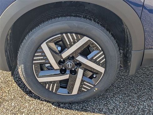 New 2026 Nissan Kicks SV w/ Interior Electronics Package image 10