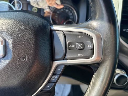 Used 2021 RAM 1500 Big Horn AWD/4WD image 17