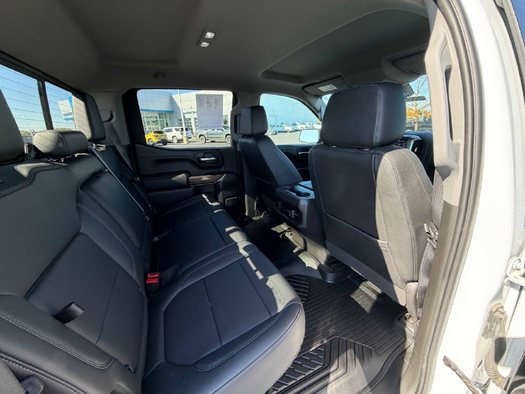 Used 2022 Chevrolet Silverado 1500 LT Trail Boss w/ LT Trail Boss Premium Package AWD/4WD image 28