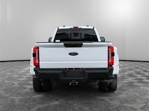 New 2026 Ford F450 XL w/ 360-Degree Camera Package image 4
