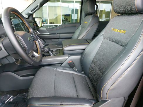 Used 2025 Ford F150 Tremor w/ Bed Utility Package image 15