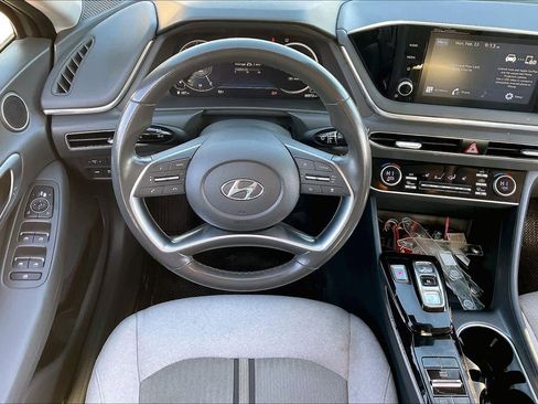 Used 2020 Hyundai Sonata SEL w/ Convenience Package image 6