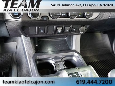 Used 2022 Toyota Tacoma TRD Sport w/ Black Out Package (TMS) AWD/4WD image 35