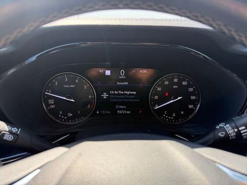 Used 2022 Buick Envision Essence w/ Technology Package I FWD image 14
