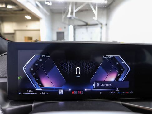 Certified 2025 BMW 330i xDrive 330i xDrive image 14