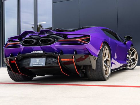 Used 2026 Lamborghini Revuelto AWD/4WD image 9