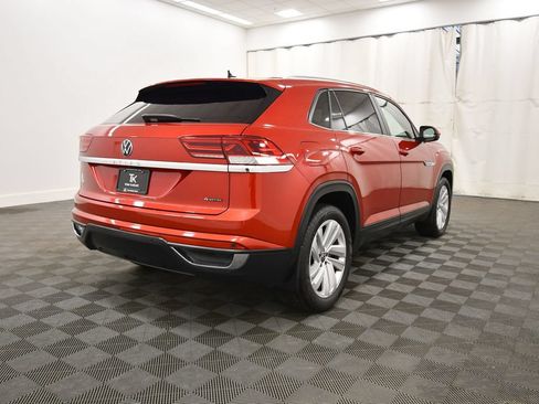 Used 2023 Volkswagen Atlas Cross Sport SE AWD/4WD image 8