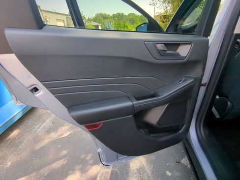 Used 2022 Ford Escape SE w/ Convenience Package image 14