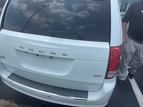 Used 2019 Dodge Grand Caravan GT FWD image 5