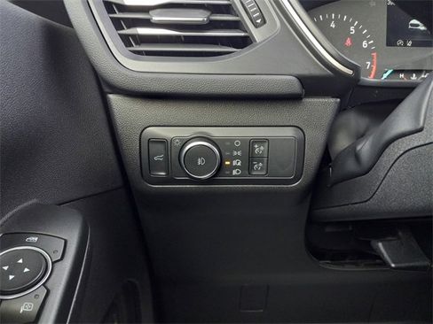 Used 2022 Ford Escape SEL image 25