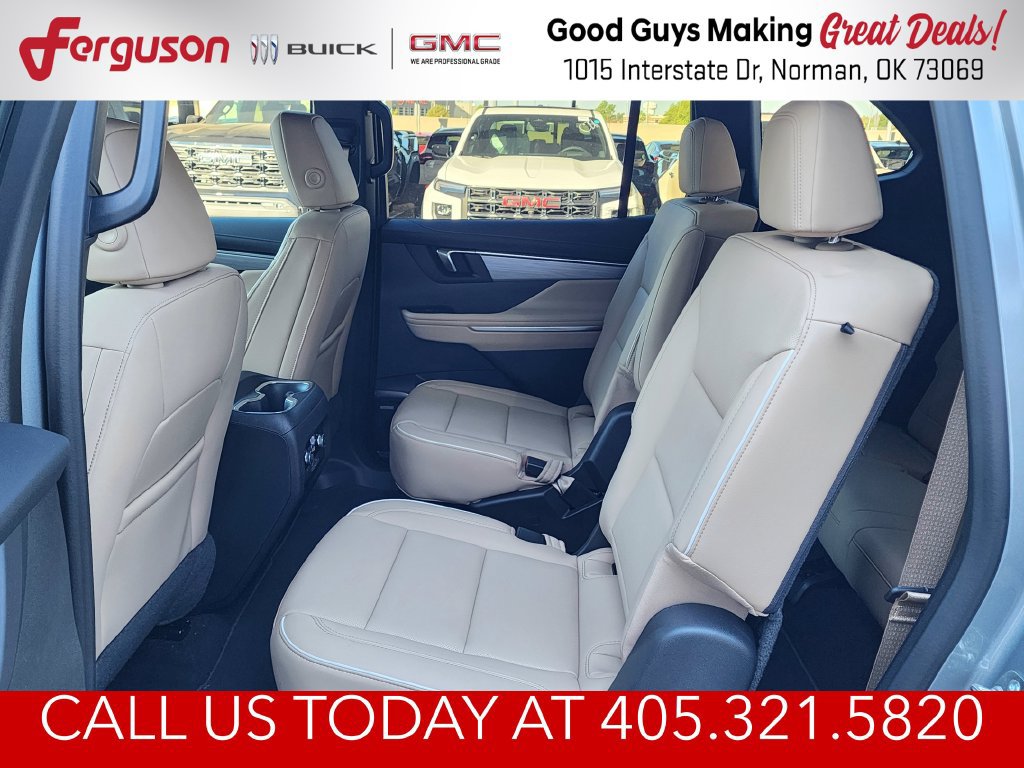 New 2027 Buick Enclave Preferred w/ Power Package FWD image 44