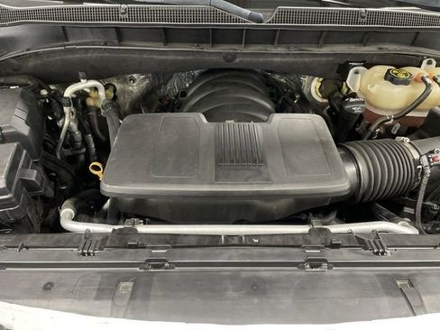 Used 2021 Chevrolet Tahoe Z71 w/ Z71 Signature Package image 28