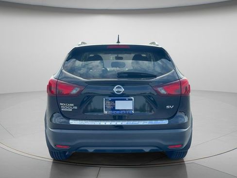 Used 2017 Nissan Rogue Sport SV image 5