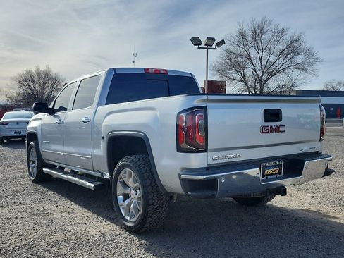 Used 2018 GMC Sierra 1500 SLT image 8