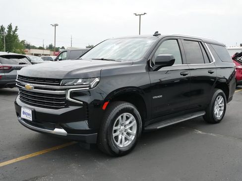 Used 2021 Chevrolet Tahoe LT w/ Rear Media and Nav Package AWD/4WD image 2