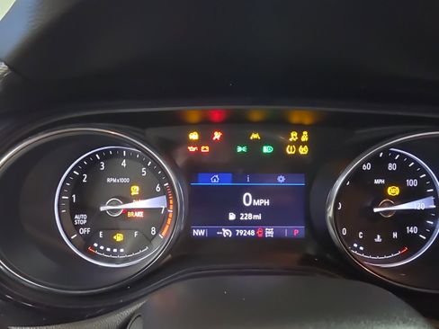 Used 2023 Buick Encore GX Essence w/ Experience Buick Package image 16