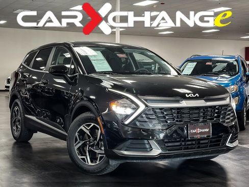 Used 2023 Kia Sportage LX FWD image 1