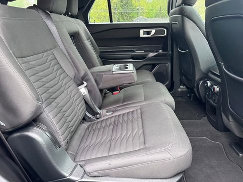 Certified 2020 Ford Explorer XLT AWD/4WD image 19