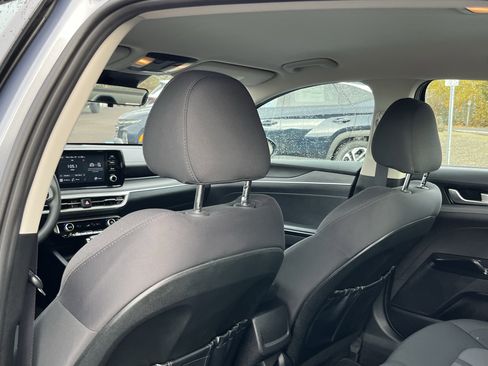 Used 2023 Kia K5 LXS image 15