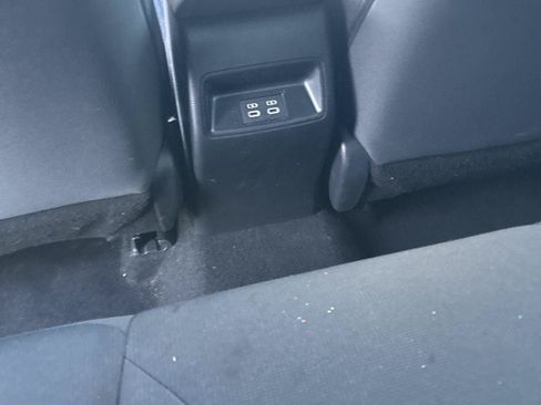 Used 2024 Toyota Corolla LE FWD image 18