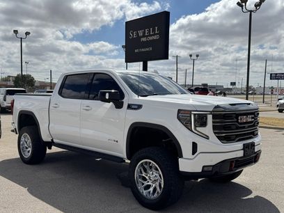 Used 2022 GMC Sierra 1500 AT4 w/ AT4 Premium Package