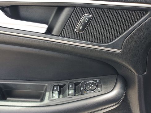 Used 2022 Ford Edge SEL image 26