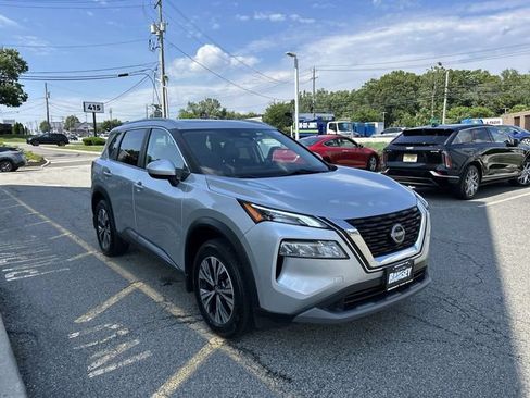 Certified 2023 Nissan Rogue SV w/ SV Premium B Package AWD/4WD image 2