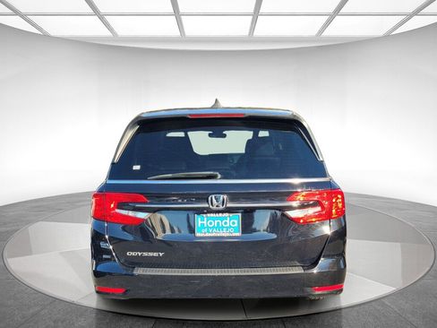 Certified 2024 Honda Odyssey EX-L image 5