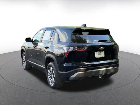 Used 2025 Chevrolet Equinox LT AWD/4WD image 14