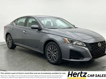 Used 2025 Nissan Altima 2.5 SV