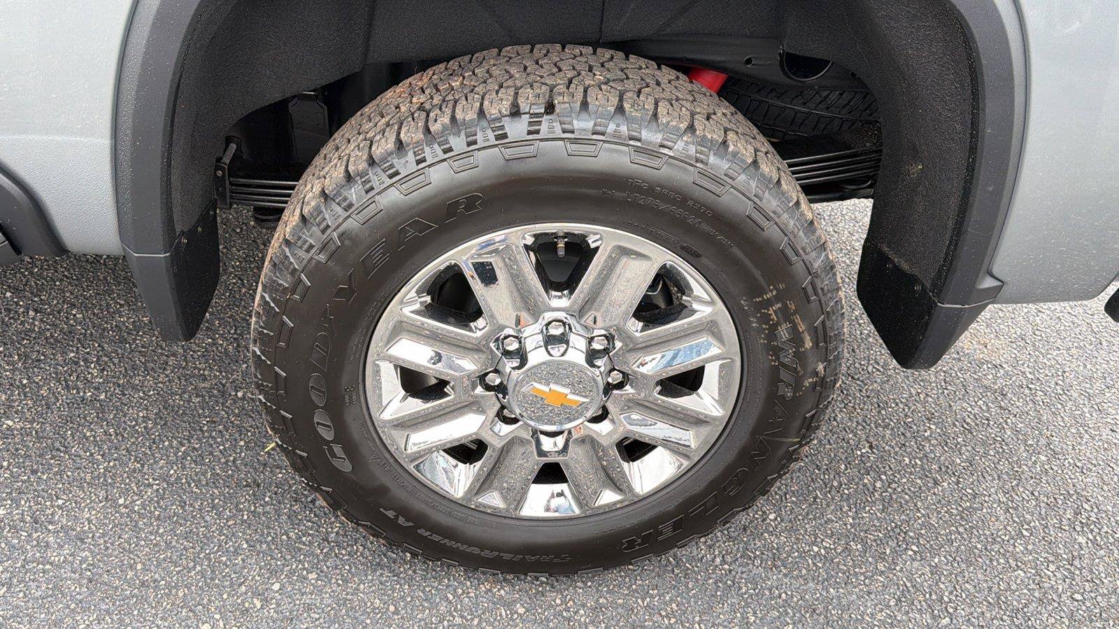 New 2026 Chevrolet Silverado 2500 High Country w/ High Country Premium Package AWD/4WD image 13