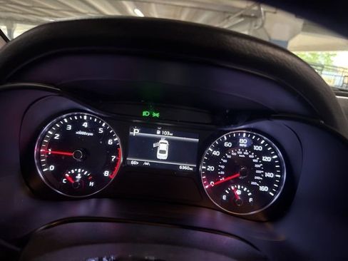 Certified 2024 Kia Forte LXS image 7